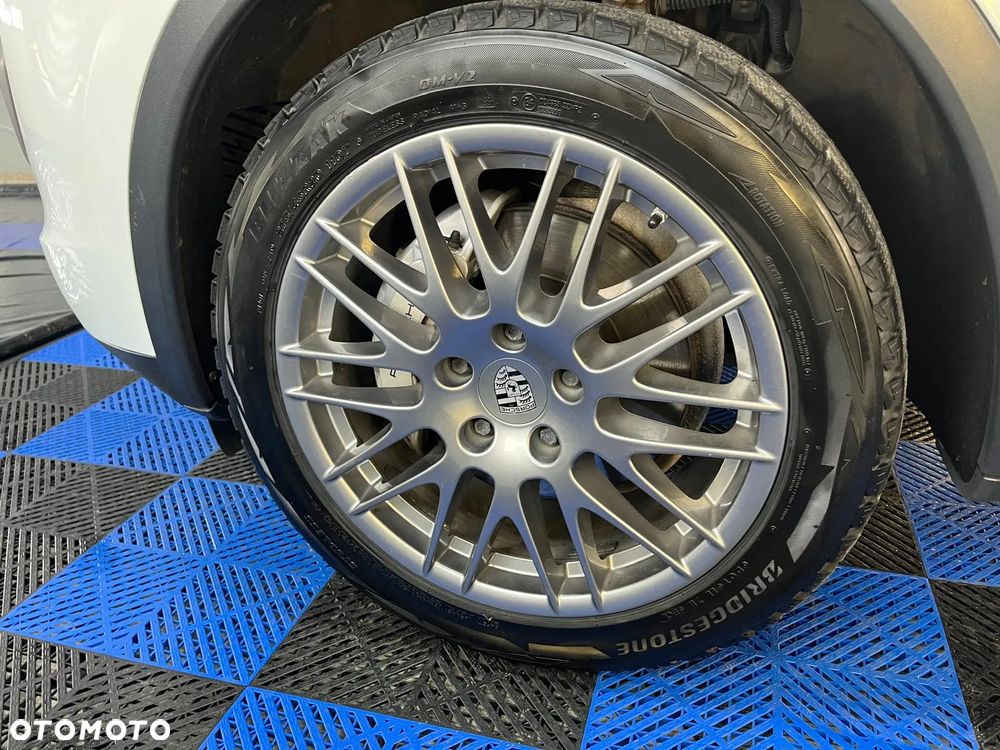 Porsche Cayenne GTS Tiptronic S - 8