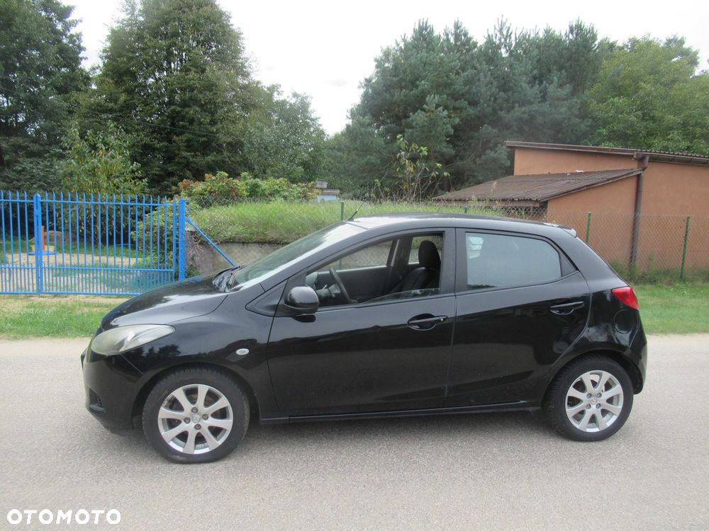 Mazda 2 - 3