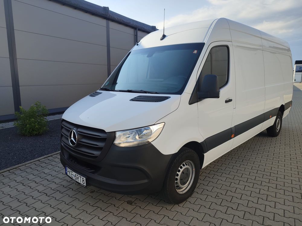 Mercedes-Benz SPRINTER - 2