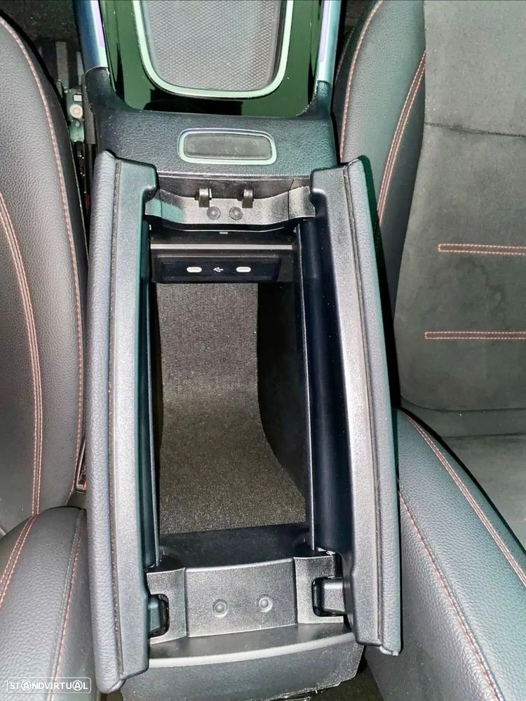 Mercedes-Benz EQA 250+ AMG Line - 22