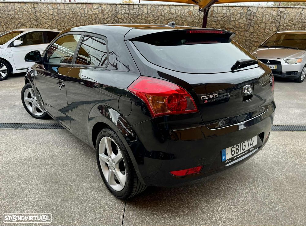 Kia Ceed S Coupé 1.6 CRDi EX - 5