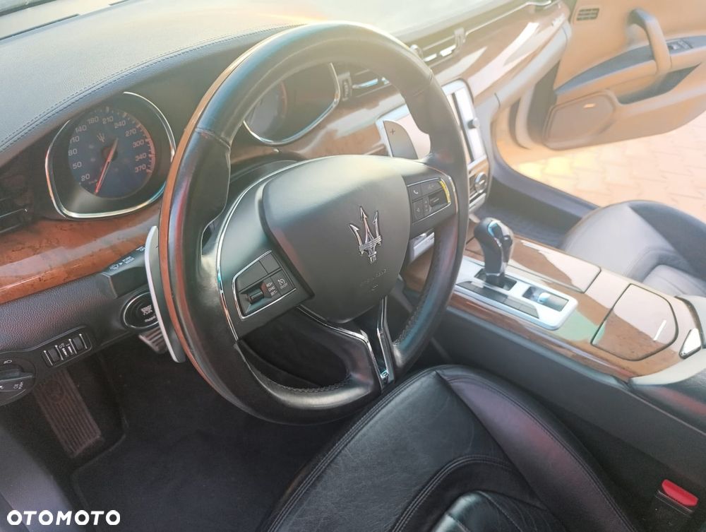 Maserati Quattroporte GTS - 12