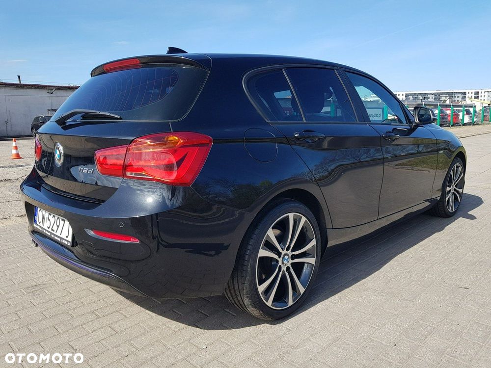 BMW Seria 1 118d Sport Line - 5