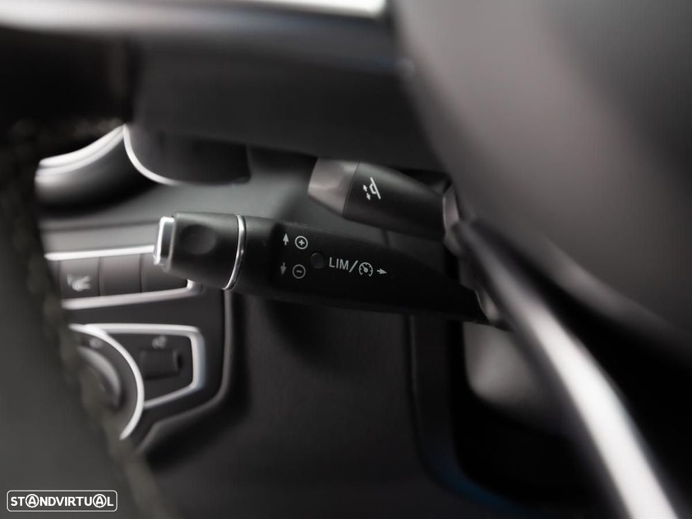 Mercedes-Benz C 63 AMG S - 31