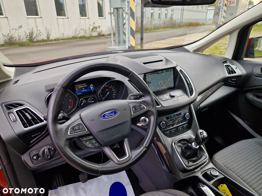 Ford C-MAX 1.5 TDCi Start-Stop-System Titanium - 19