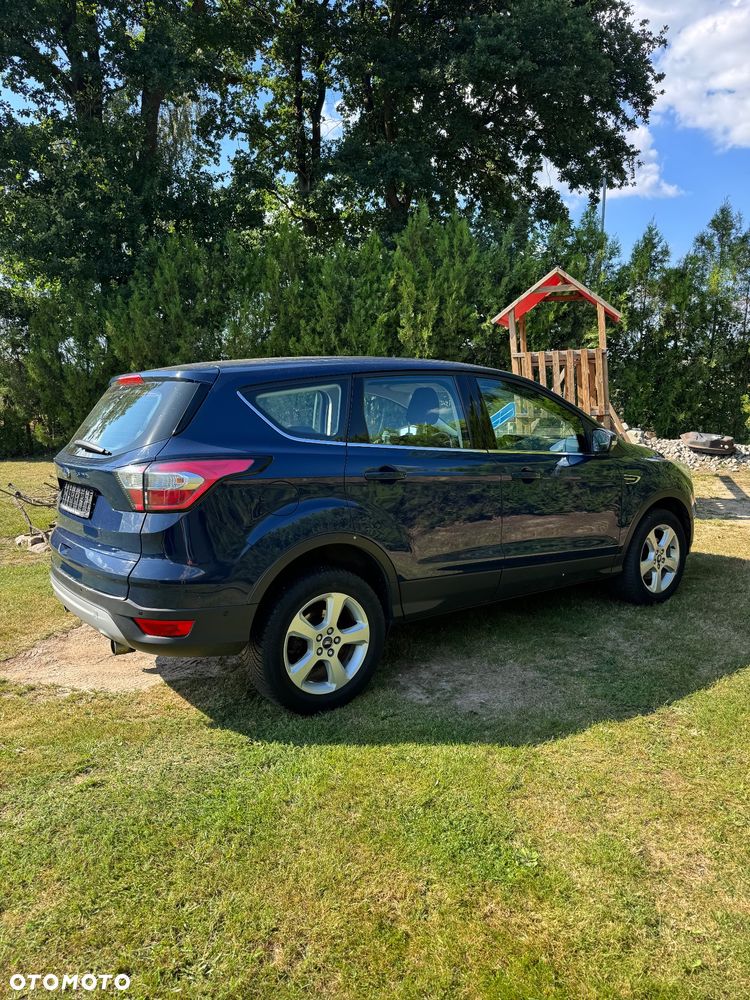Ford Kuga 1.5 EcoBoost 2x4 Trend - 9