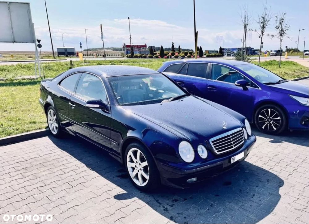 Mercedes-Benz CLK - 5