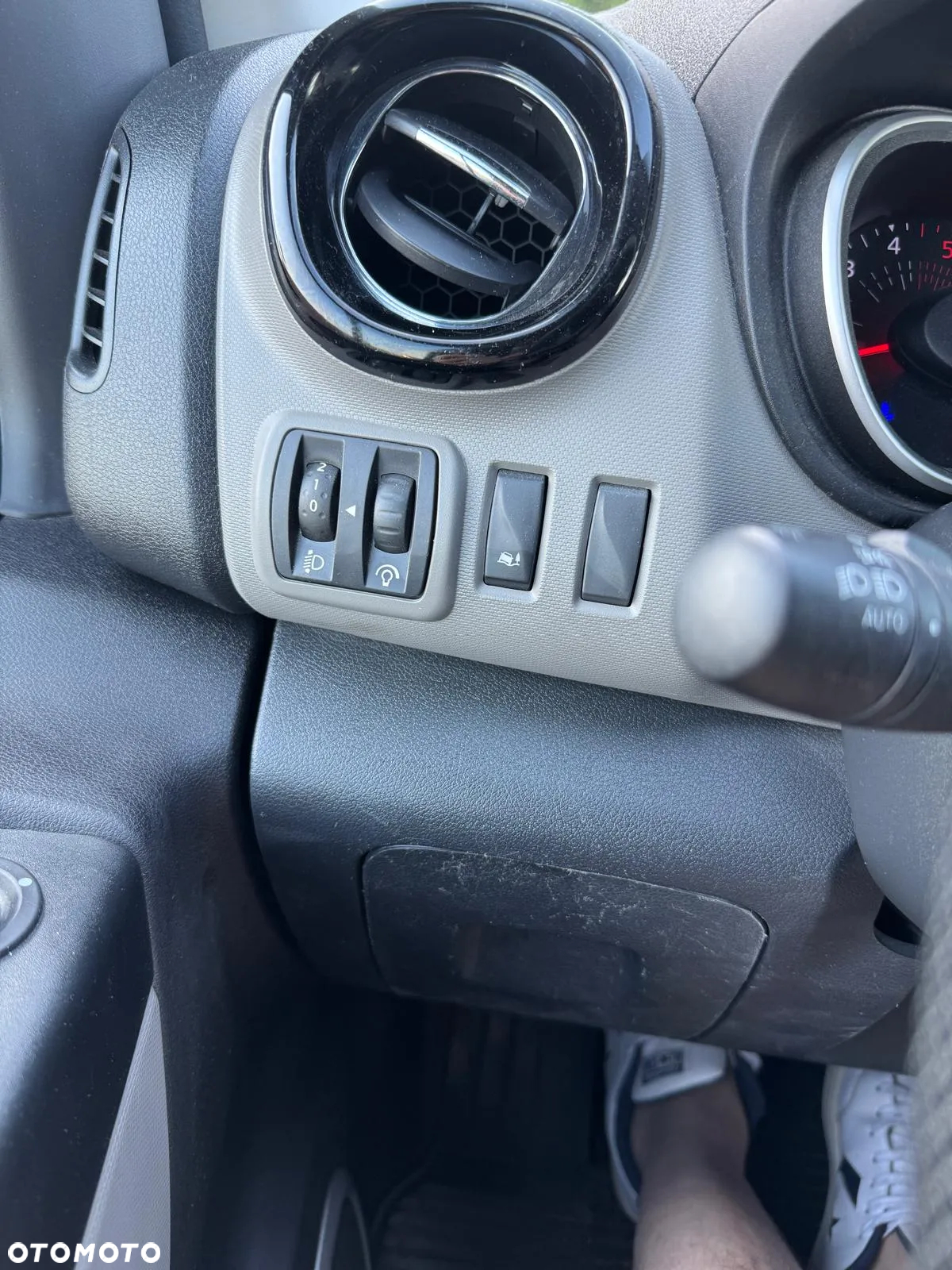 Renault Trafic L1H1 Pierwszy właściciel FV Cena brutto - 12