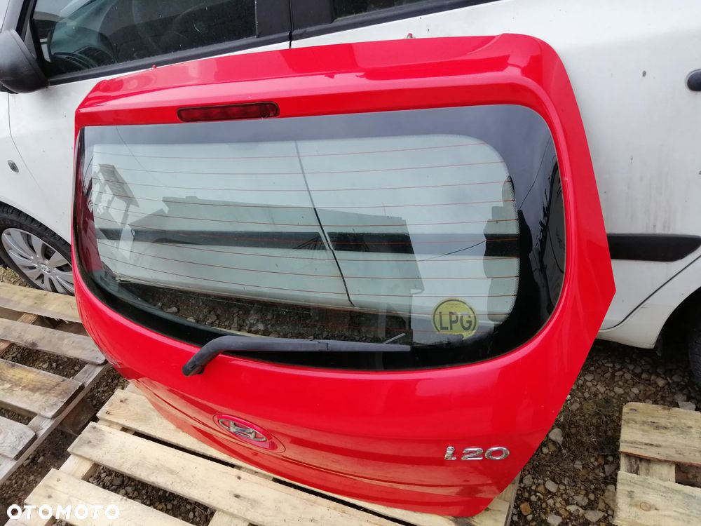 Hyundai i20 kompletna klapa bagażnika drzwi kod lakieru BH bez rdzy i inne - 4