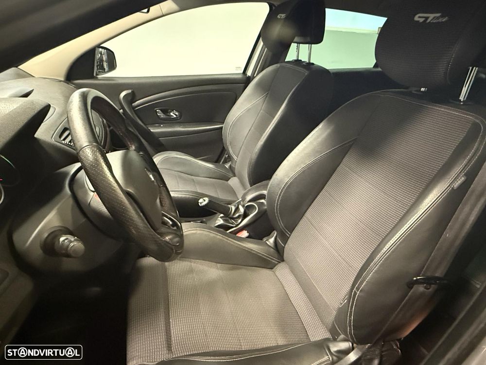 Renault Mégane Sport Tourer 1.5 dCi GT Line EDC CO2 Champion - 14