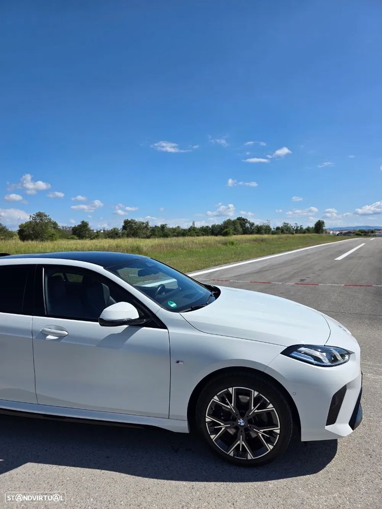 BMW 118 d Pack Desportivo M - 6
