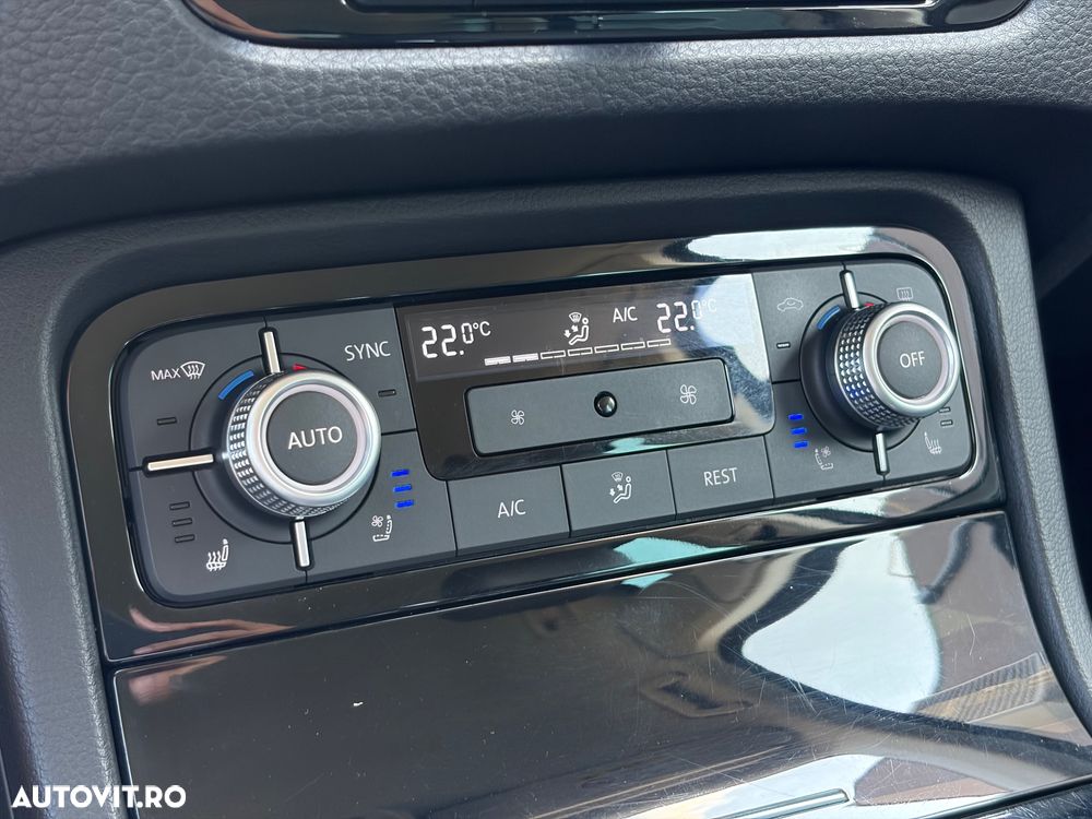 Volkswagen Touareg 3.0 V6 TDI BMT Terrain Tech - 23