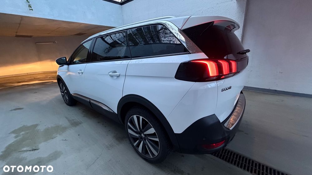 Peugeot 5008 1.2 PureTech Allure Pack S&S EAT8 - 4