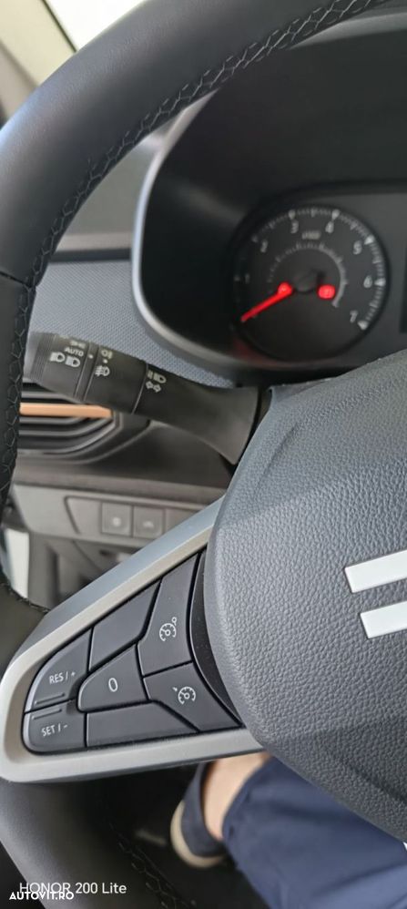 Dacia Sandero - 16