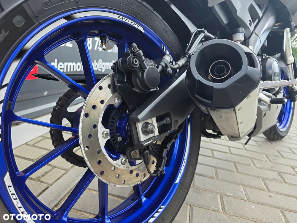 Yamaha MT - 21