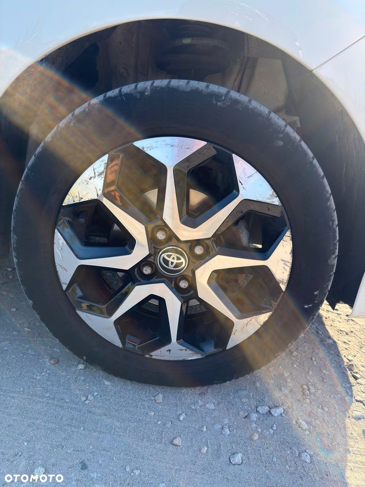 Toyota Aygo x-play - 12