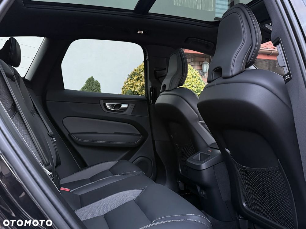 Volvo XC 60 B4 D AWD Geartronic RDesign - 13