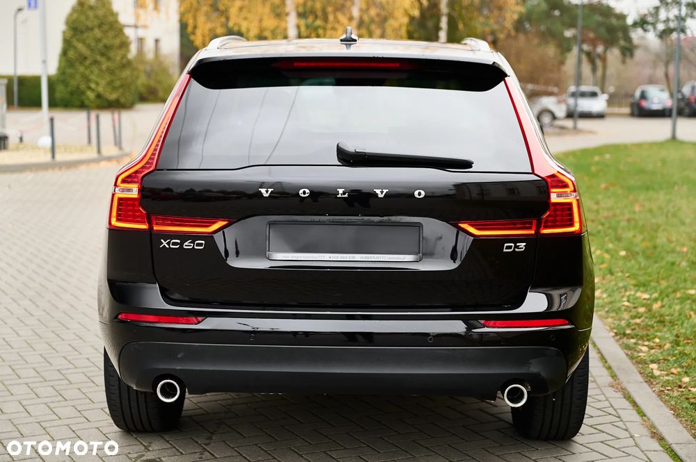 Volvo XC 60 D3 Momentum Pro - 16