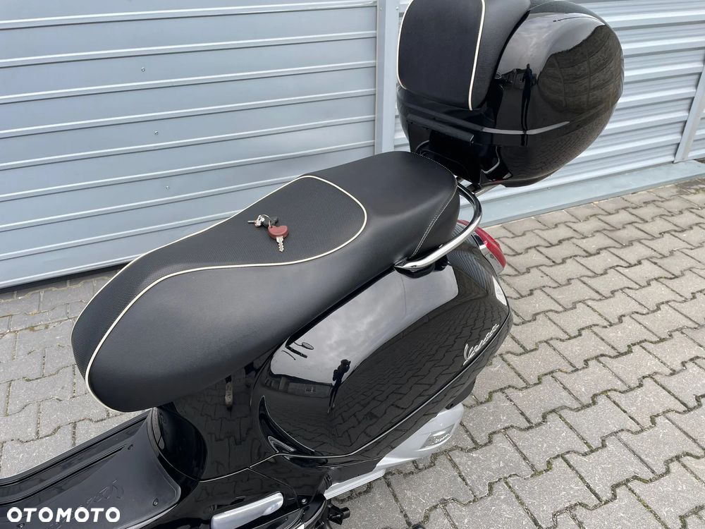 Piaggio Vespa - 11