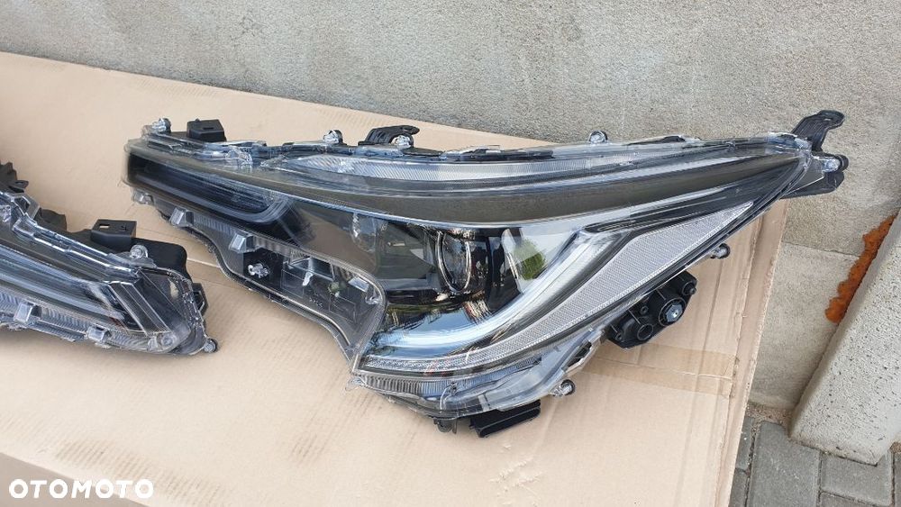 Lampa lampy led kompletna Toyota Corolla XII E21 E210 2018 - komplet 2 soczewki - 3
