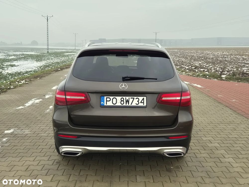 Mercedes-Benz GLC - 17