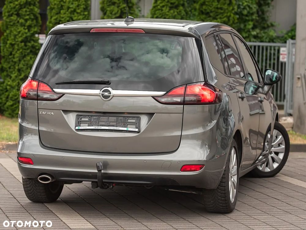 Opel Zafira - 12