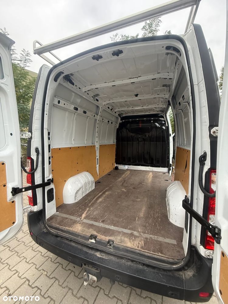 Renault Master - 24