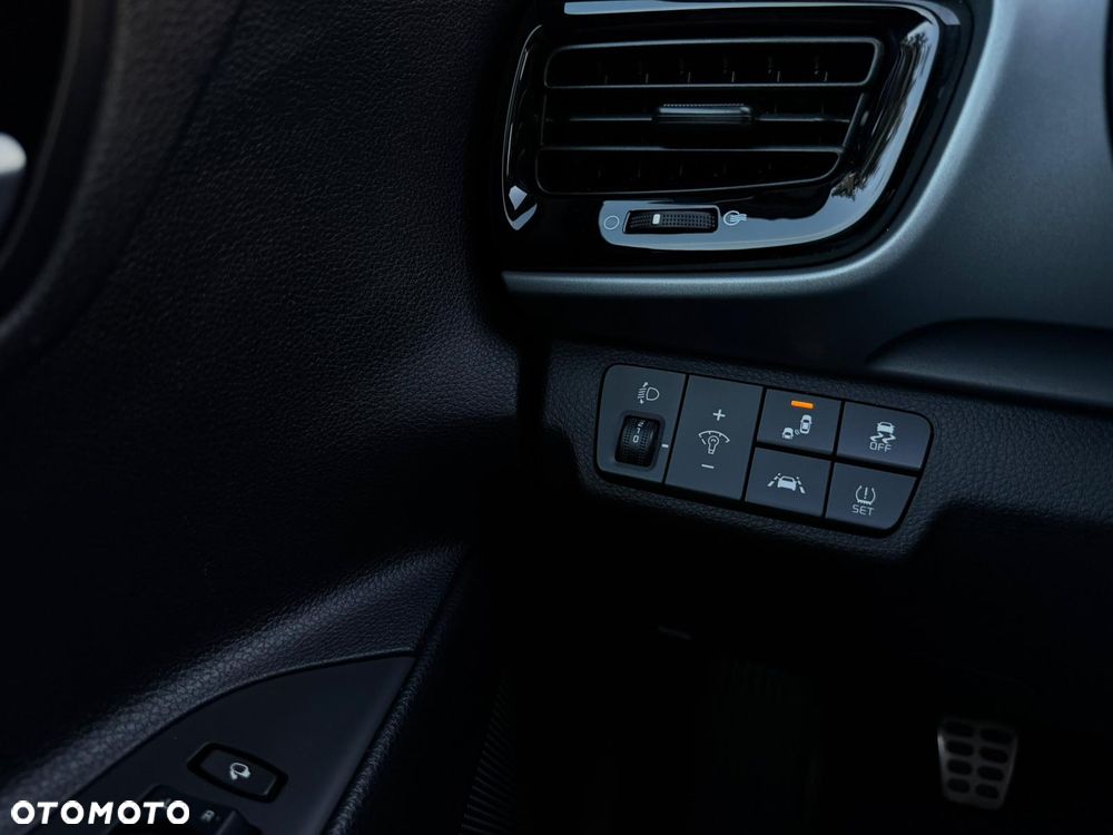 Kia Stonic 1.0 T-GDI OPF Platinum Edition - 30
