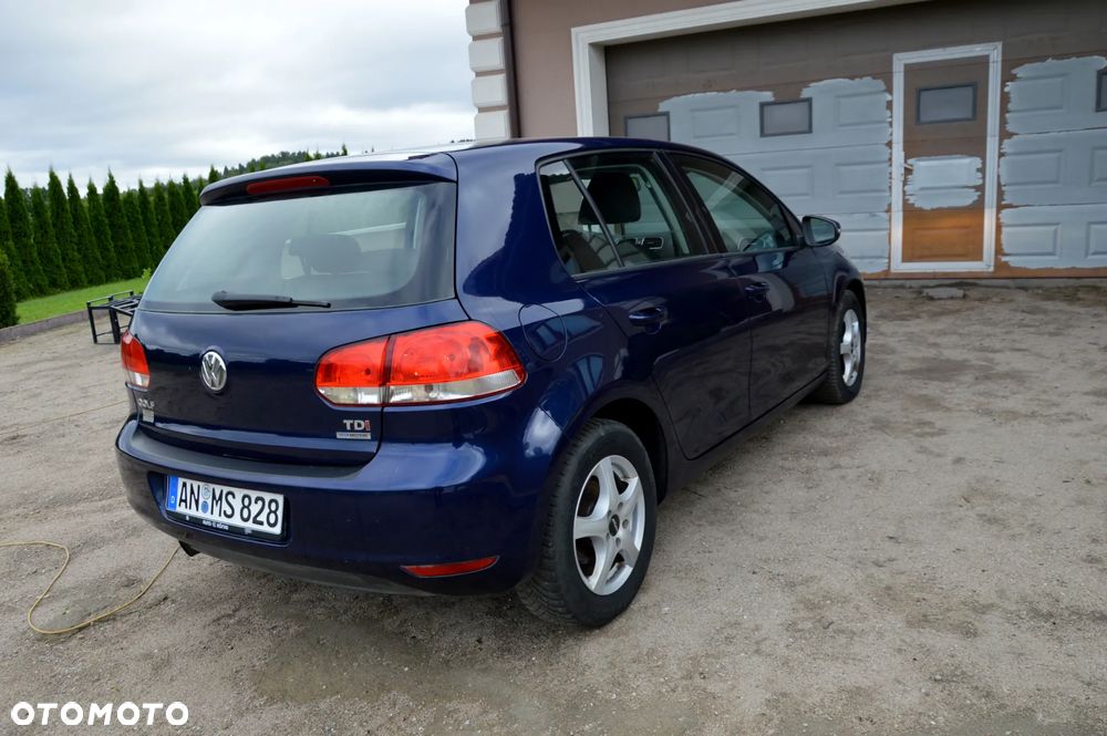Volkswagen Golf 1.6 TDI BlueMotion Technology Trendline - 6
