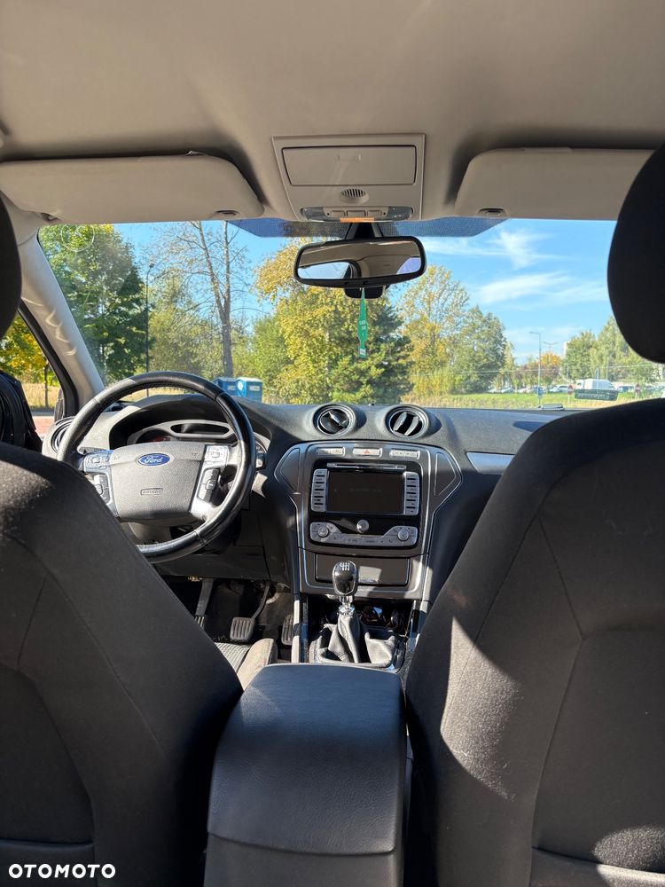 Ford Mondeo - 16