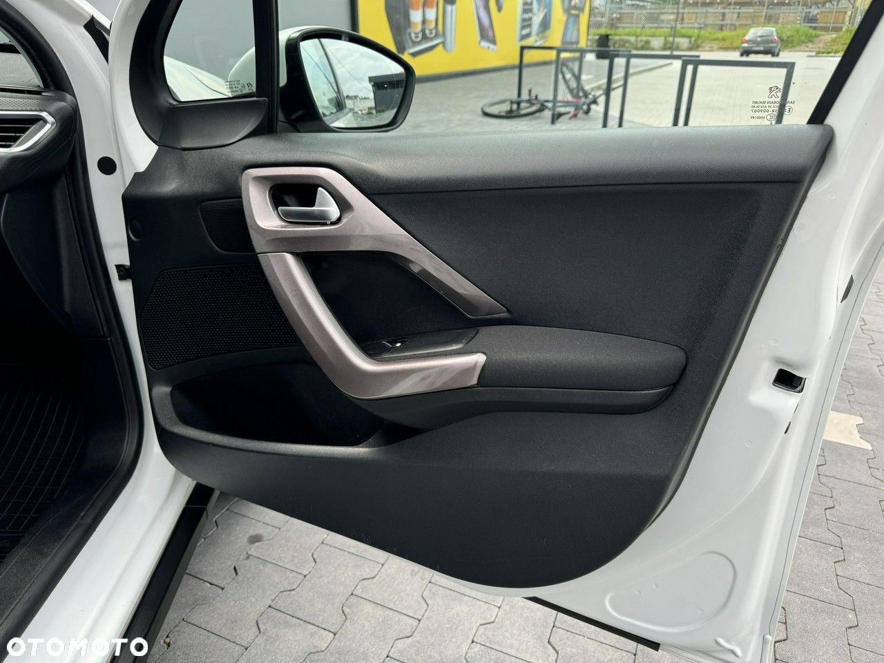 Peugeot 2008 - 32