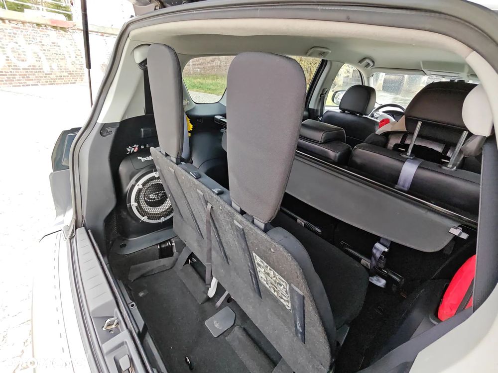 Mitsubishi Outlander 2.4 Intense + - 18