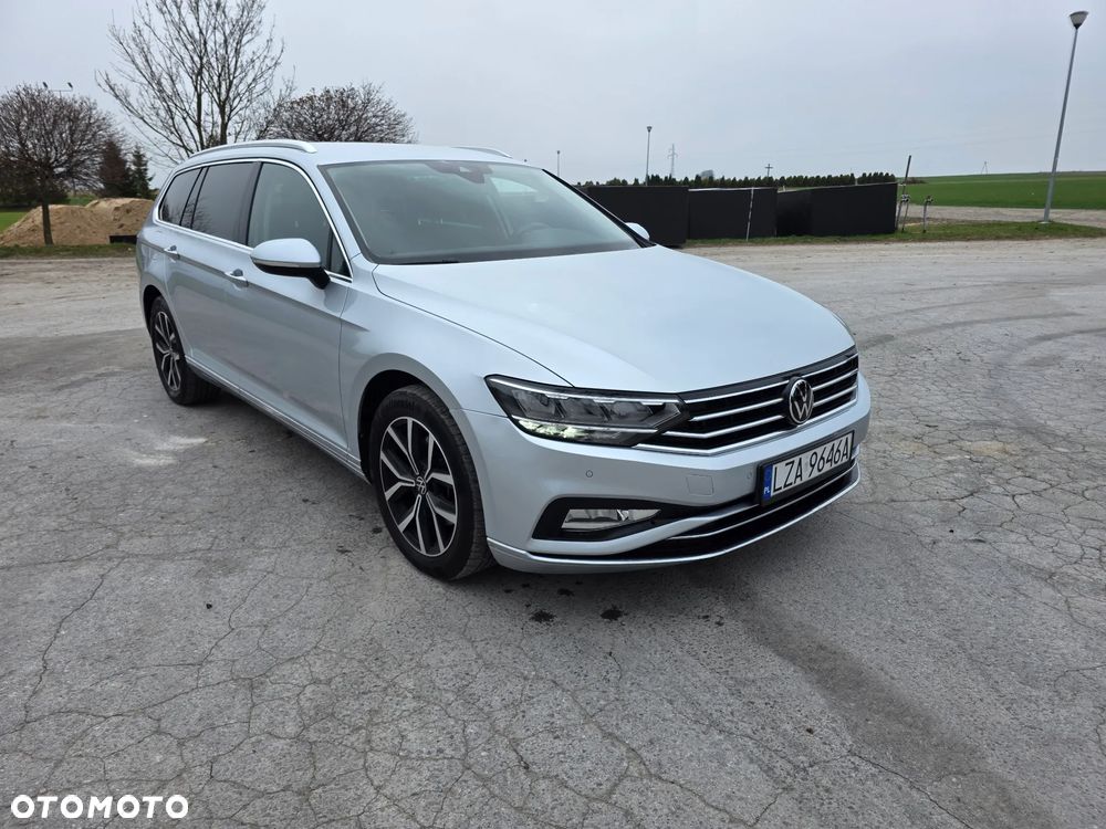 Volkswagen Passat 2.0 TDI SCR DSG 4Motion Business - 2