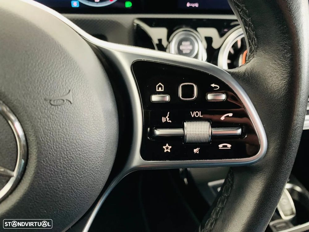 Mercedes-Benz CLA 180 d Progressive - 14