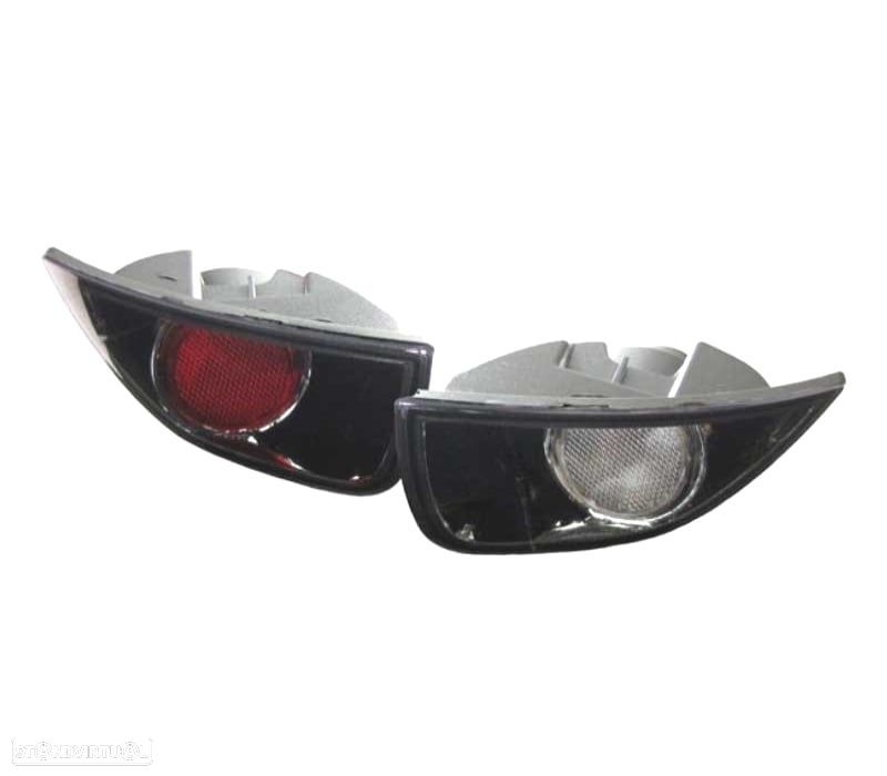 NEBLINA E LANTERNA TRASEIRA FORD FOCUS 98- - 1