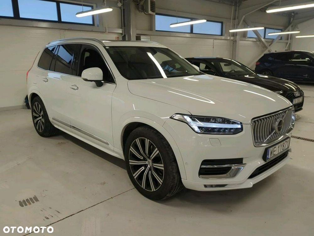 Volvo XC 90 - 1