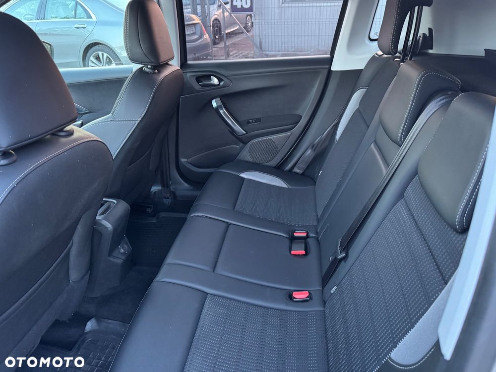 Peugeot 2008 PureTech 110 Stop&Start EAT6 Allure - 9