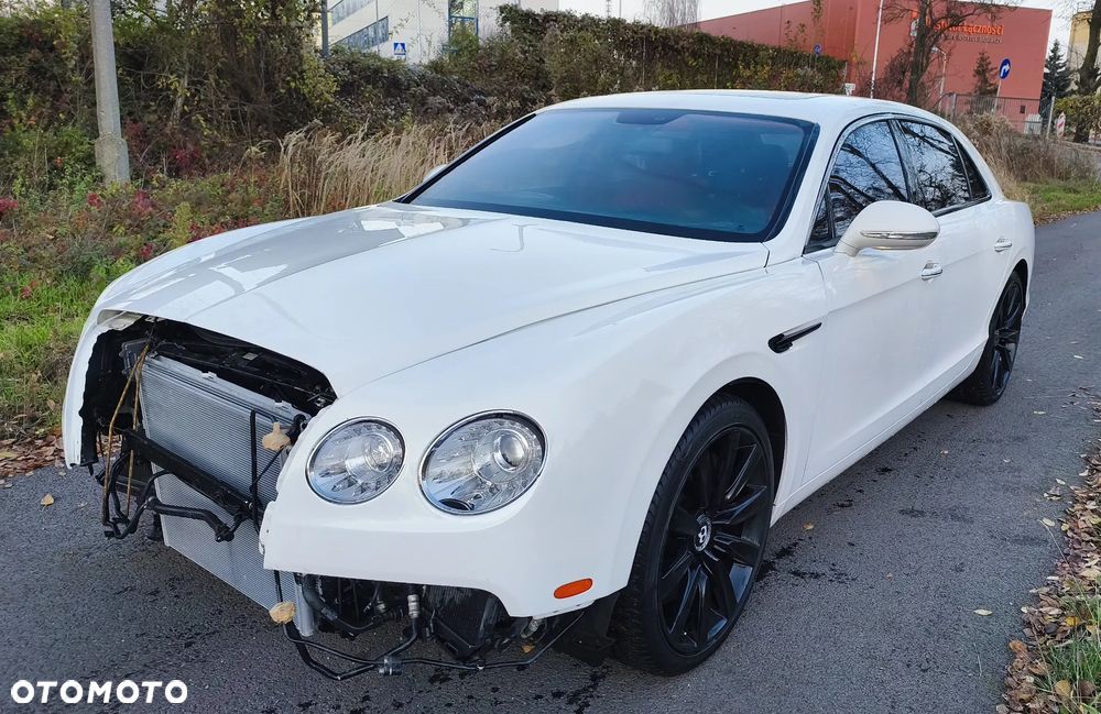 Bentley Flying Spur V8 Mulliner - 1