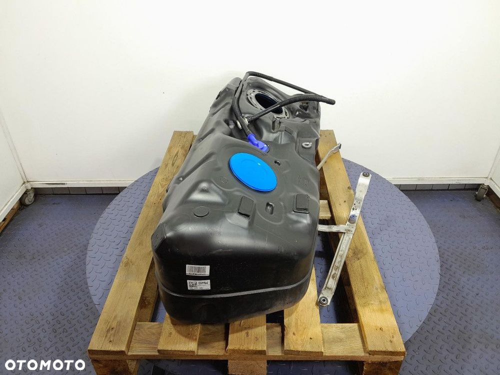 BMW X3 G01 2.0D 190 KM ZBIORNIK BAK PALIWA DIESEL 9897893 - 2