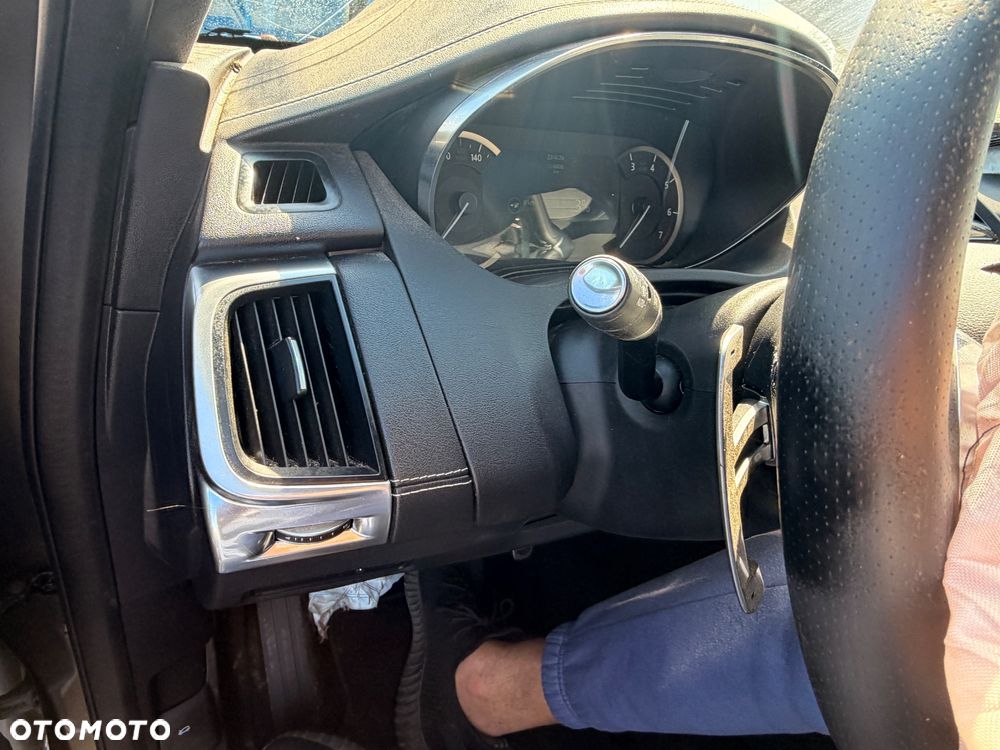 Jaguar E-Pace 1.5 P300e PHEV AWD R-Dynamic SE - 36