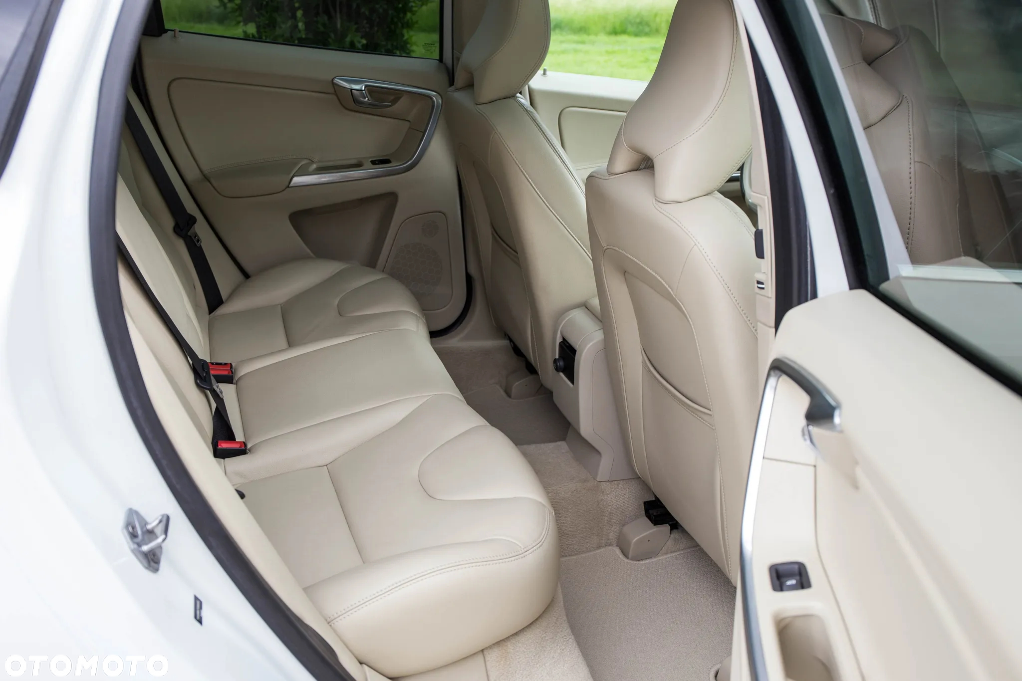 Volvo XC 60 T5 Drive-E Momentum - 16