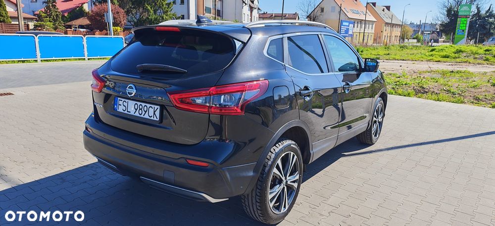 Nissan Qashqai 1.3 DIG-T N-WAY - 3
