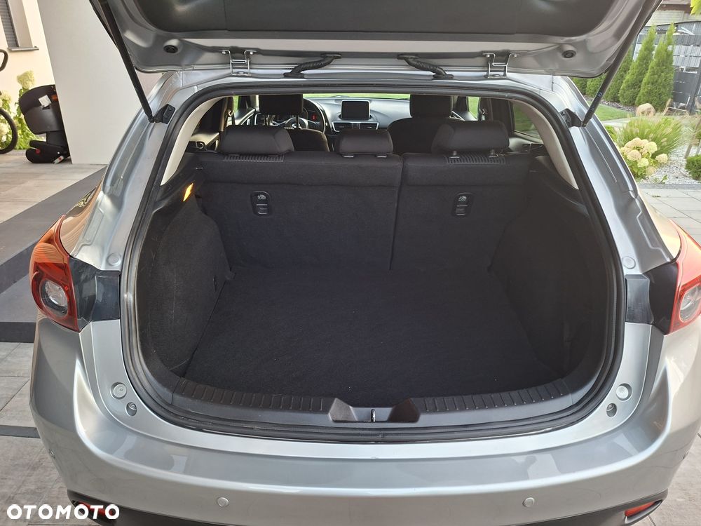 Mazda 3 - 13