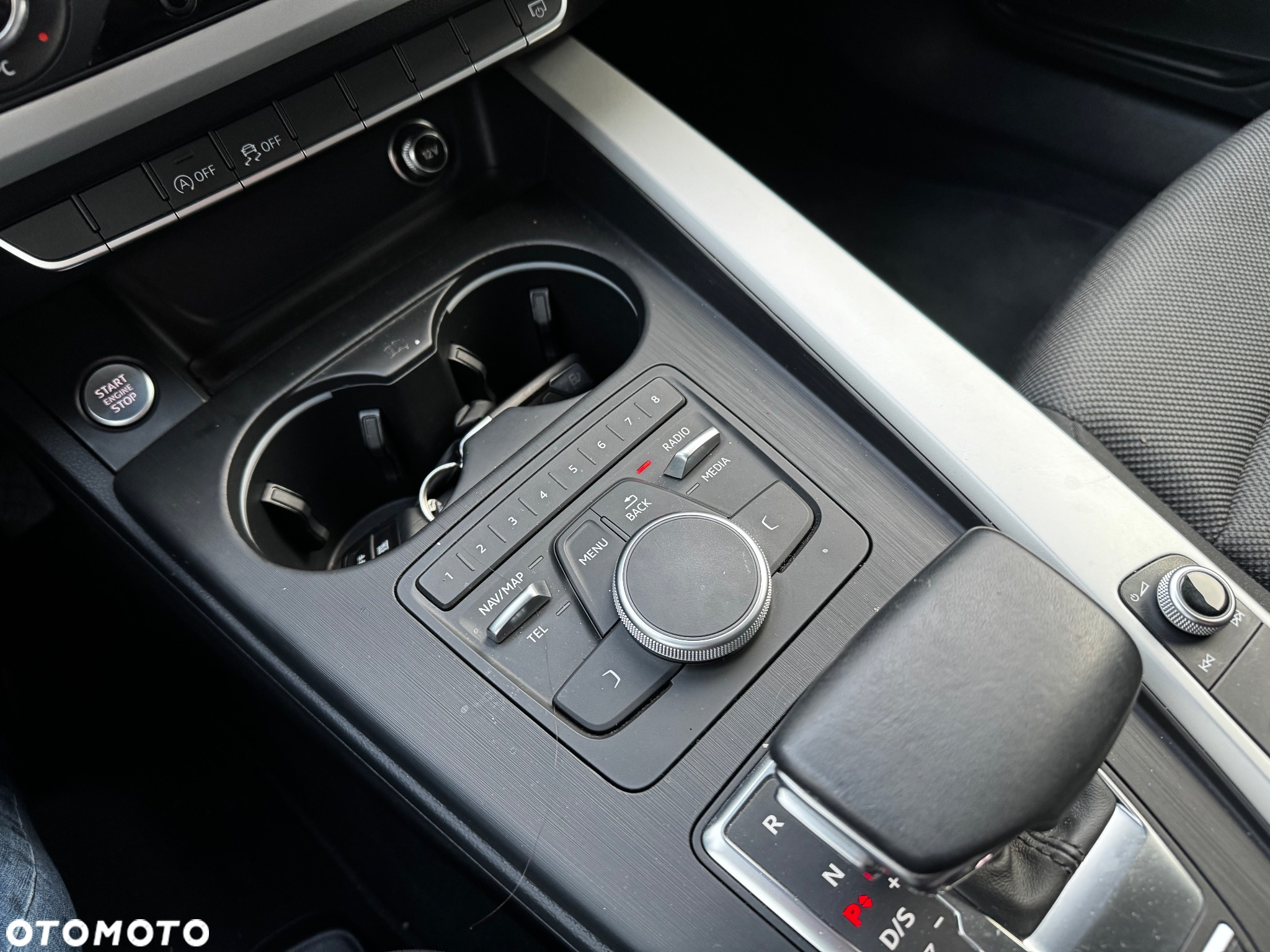 Audi A4 35 TFSI S tronic - 10