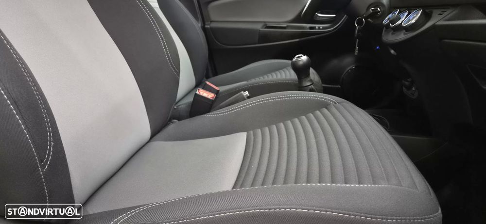 Toyota Yaris 1.0 VVT-i Comfort - 38