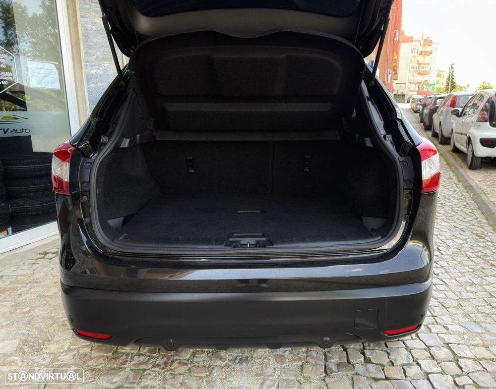 Nissan Qashqai 1.5 dCi Tekna Premium - 15
