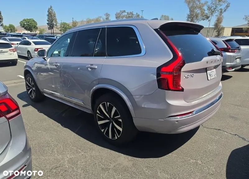 Volvo XC 90 - 5