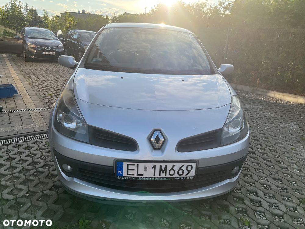 Renault Clio 1.6 16V Exception - 1
