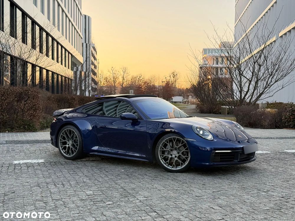 Porsche 911 Carrera - 13