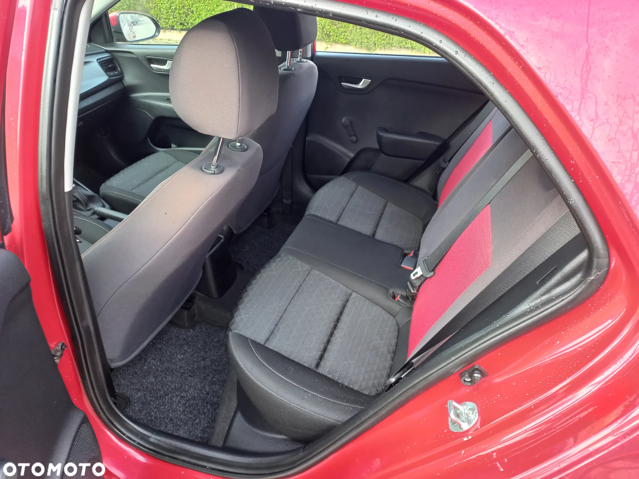 Kia Rio - 18